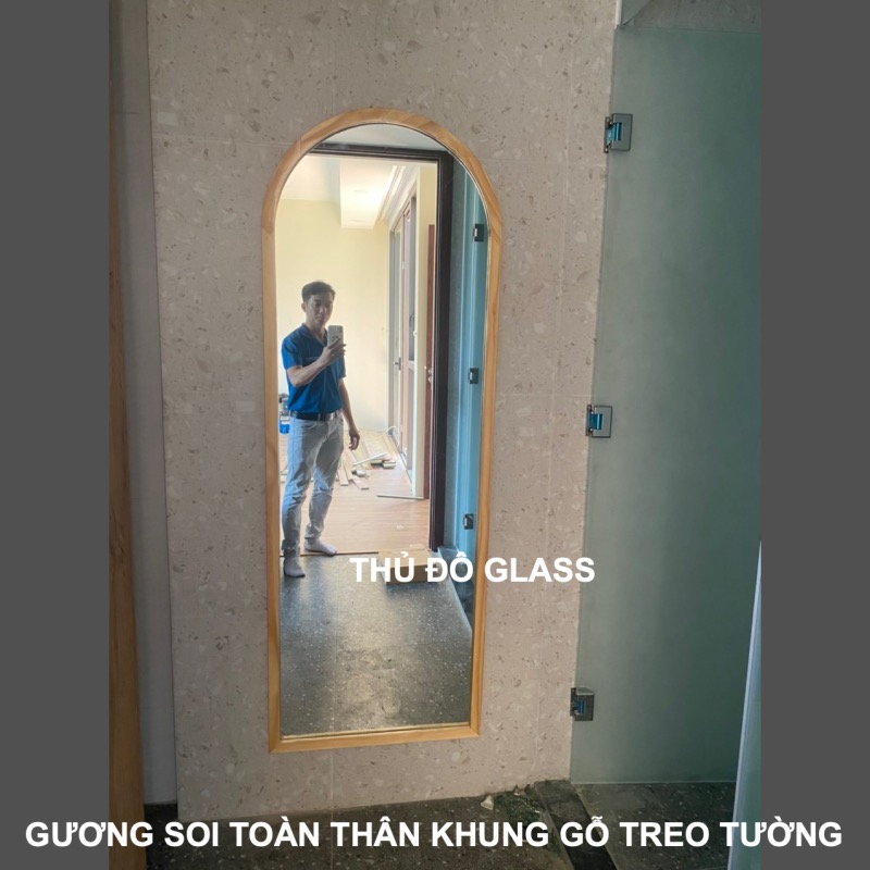 Gương soi toàn thân khung gỗ treo tường